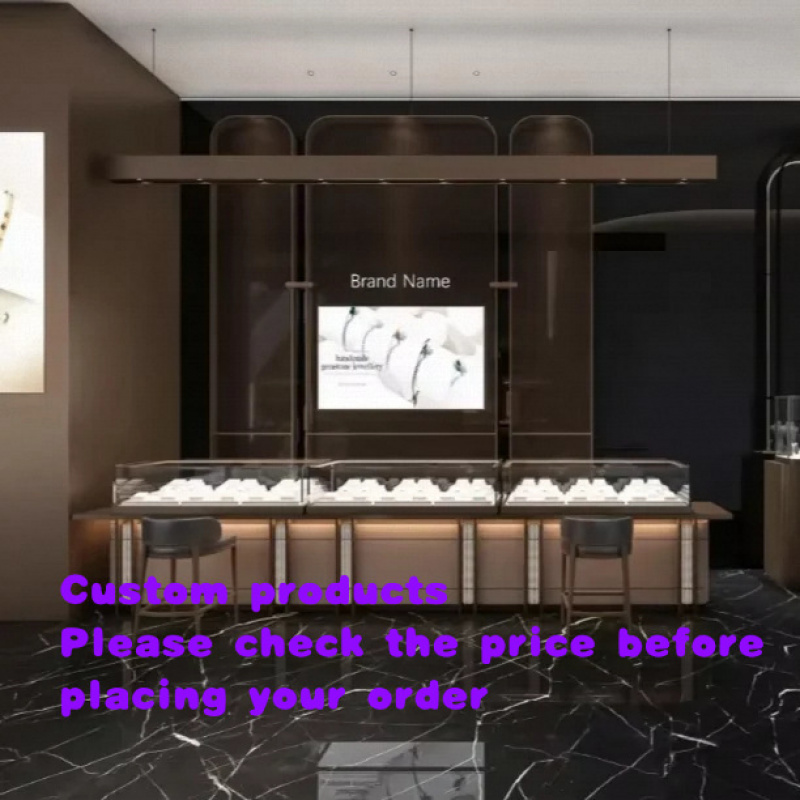Interior Design Retail - Design Personalizzato per Gioiellerie: Espositori da