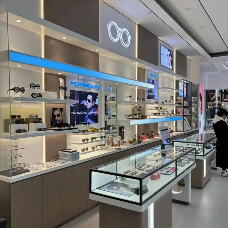 Vetrina su Misura per Ottica,  - Interior Design Retail recensione e prezzo