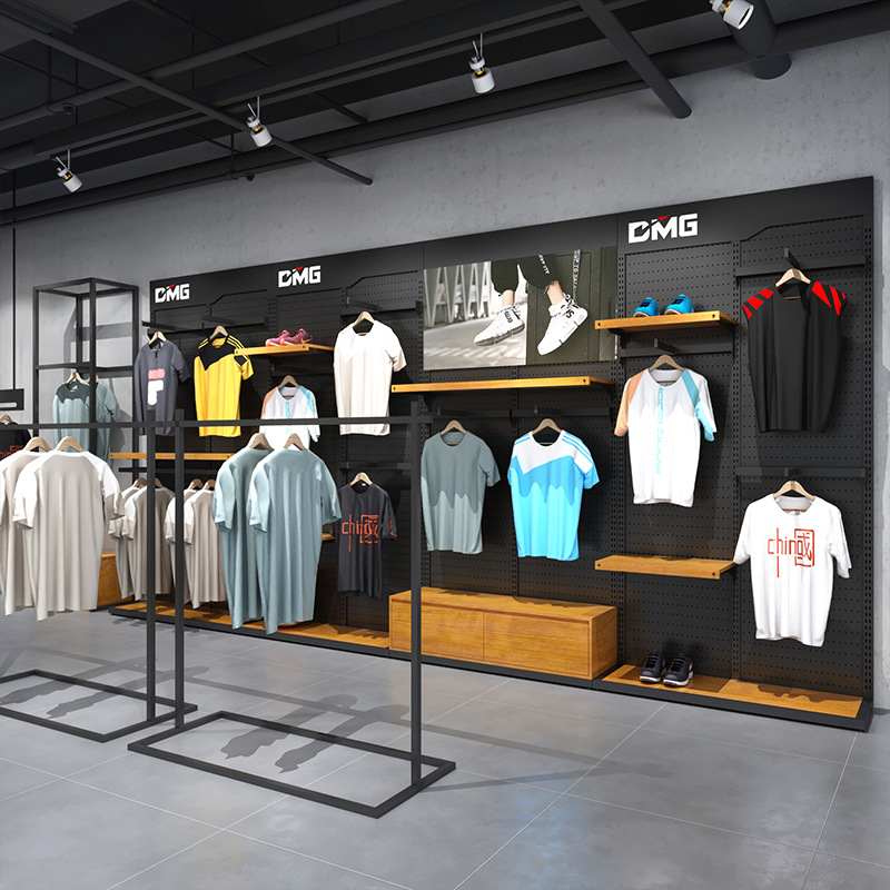 Espositore per Sneakers da Uom - Interior Design Retail recensione e prezzo